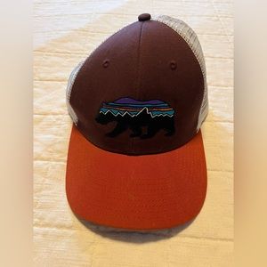 Patagonia Womens Men’s Red White Trucker Hat